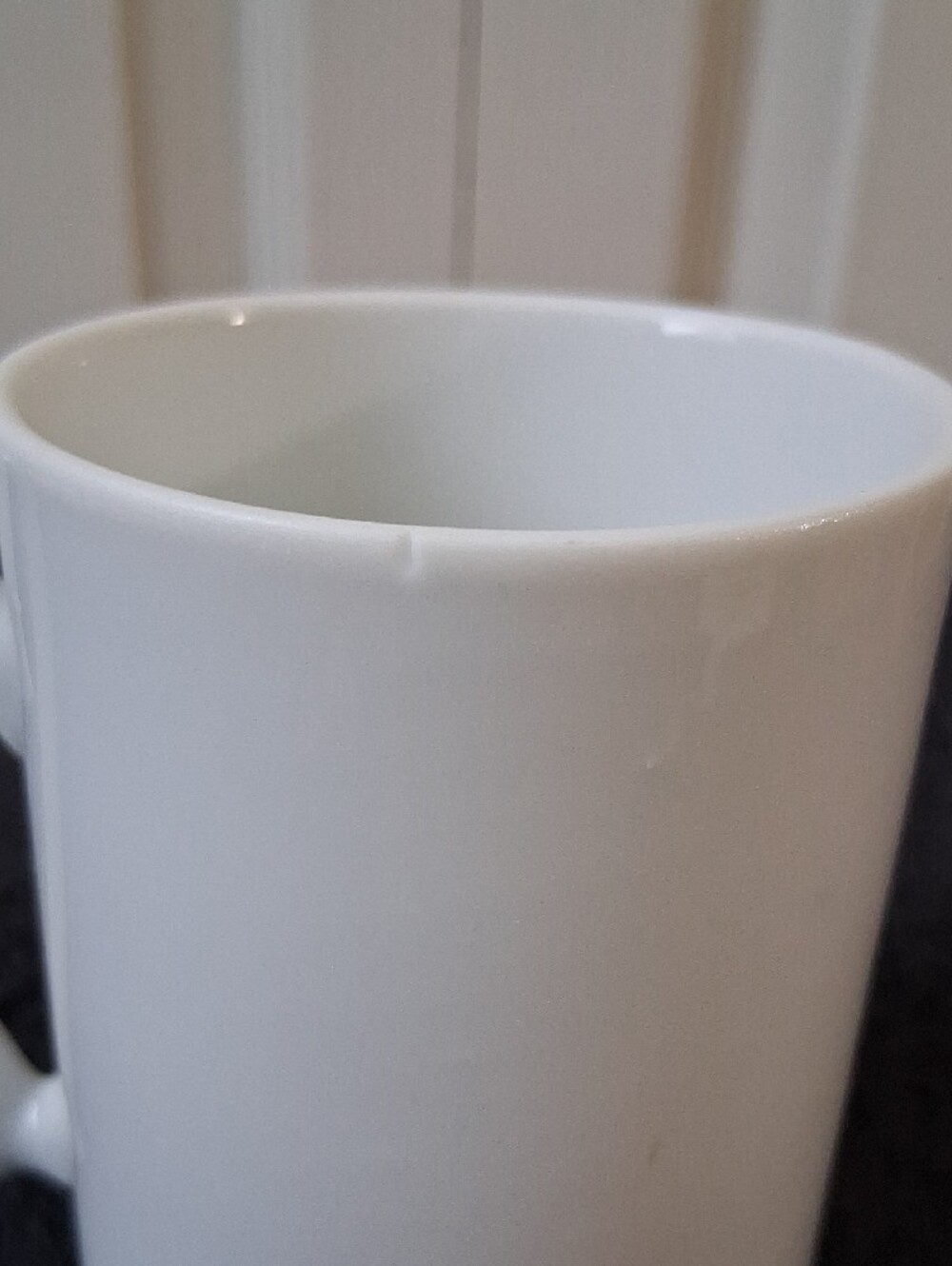 Holly Hobbie Ceramic Pedestal Mug Yellow Floral "Happiness Is Having Someone..." - Picture 4 of 9